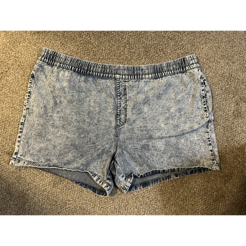 Terra & Sky Women's 3XL Faded Vintage Denim Looking Shorts Elastic Waist